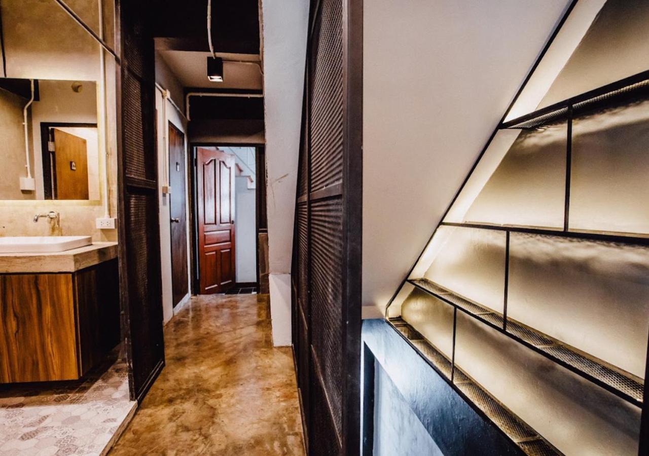 Adora Hostel 치앙마이 외부 사진